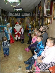 Дед Мороз в православном храме